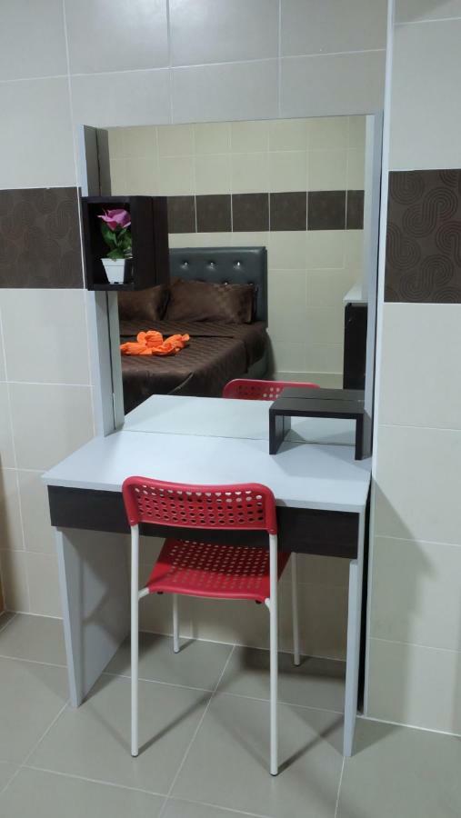 D5 Hotel สาขา มาบโป่ง Chonburi Exteriör bild